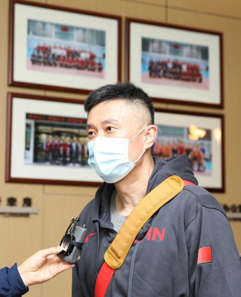 不同阶段就像生活里事业、爱情、友情的不同方面，也概括了张成功余凯旋这场荒诞绑架案背后的意义，就像普希金的诗;假如生活欺骗了你，不要悲伤不要心急，忧郁的日子里需要镇静，生活就是不管碰到什么都要坚定地走下去
